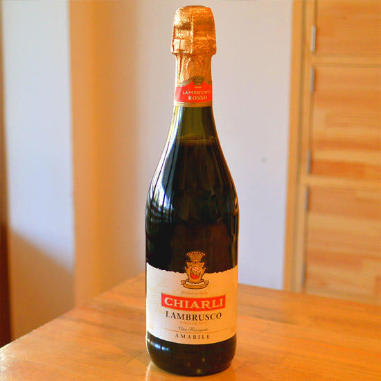 キアリ ランブルスコ ・ロッソ 750ml
