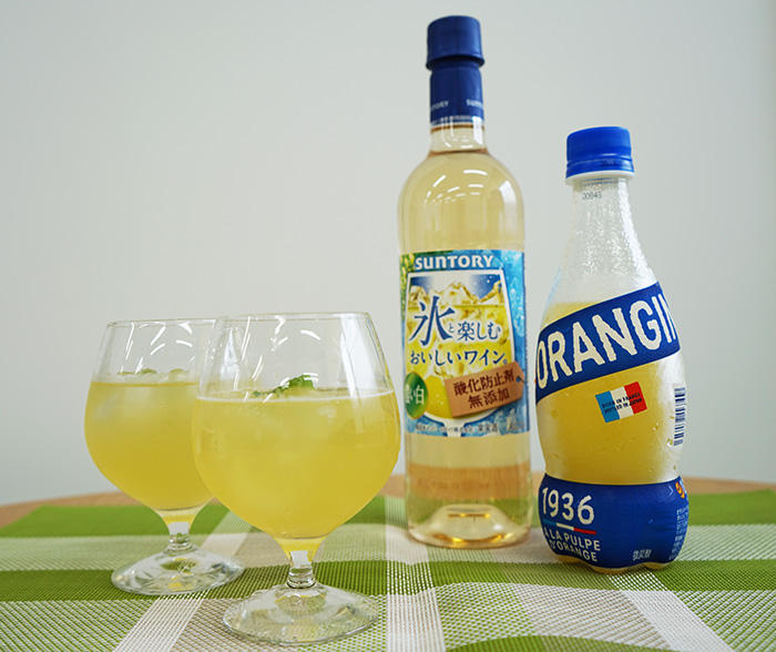 オランジーナ（炭酸のオレンジジュース）で割る